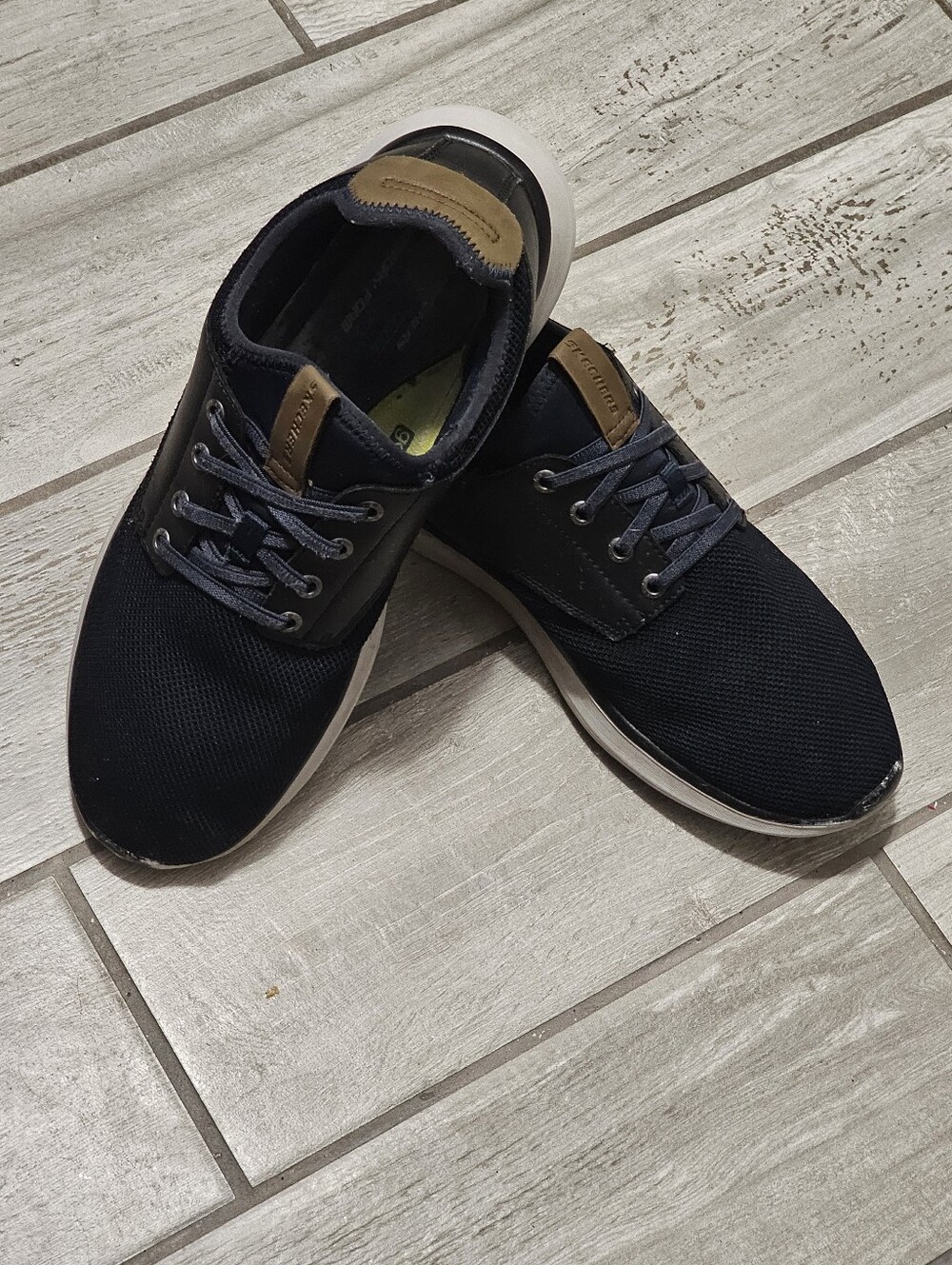 Skechers Shoe Mens  Relaxed Fit Street Casual Low Sneaker black /blue size 12